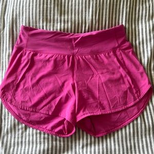 Hot pink Lululemon speed up shorts size 4 and 4 inch inseam